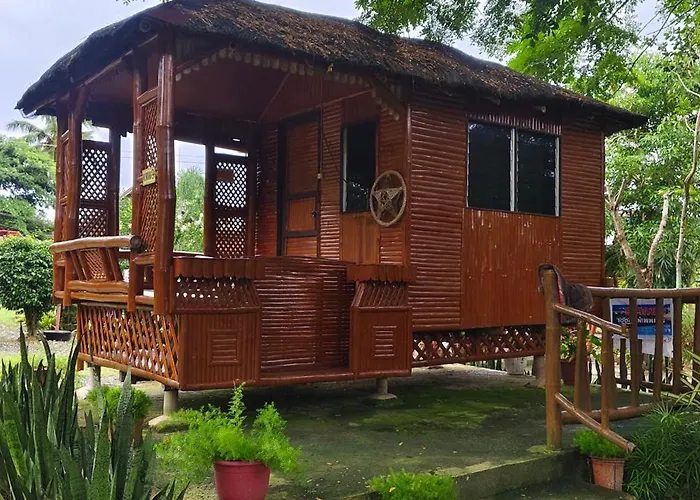 Elena & Guest house *